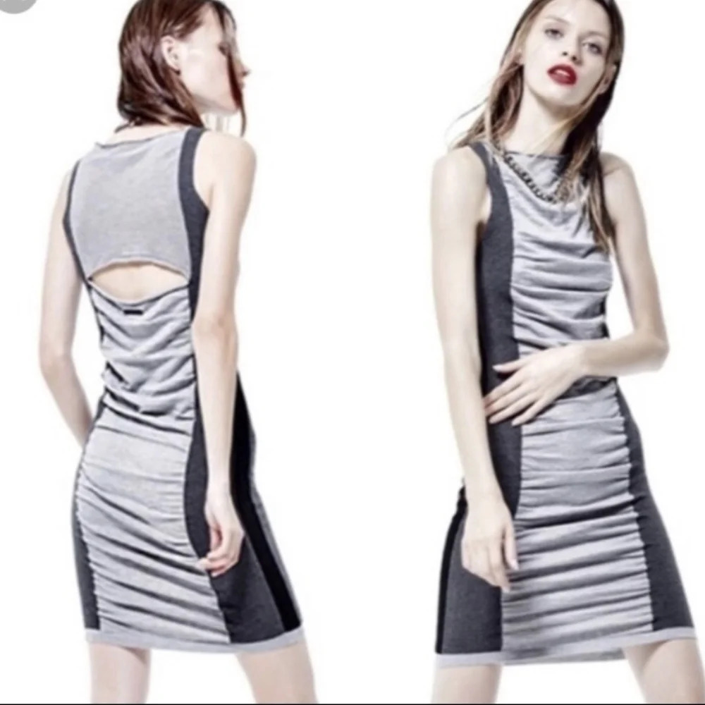 Blanc Noir Ruched Colorblock Cut Out Bodycon Knit Stretch Silk Cotton Dress